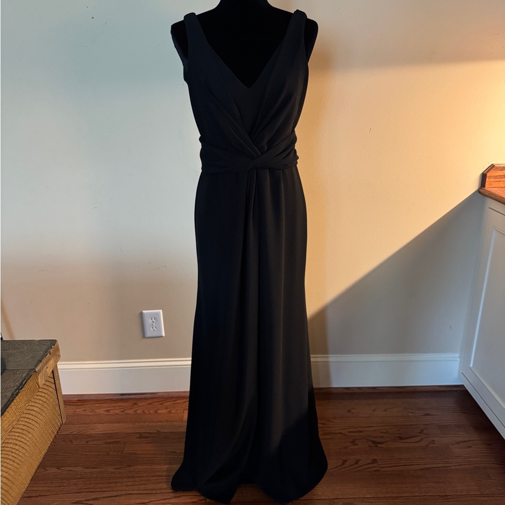 Armani Collezioni Black Sleeveless V-Neck Gown